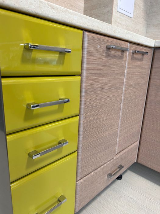 Кухня с МДФ корпус