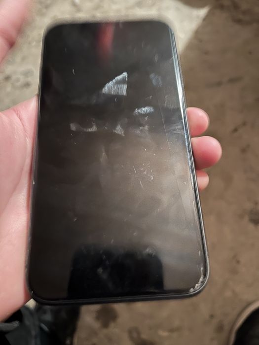 Айфон 11 64гб минус фотода