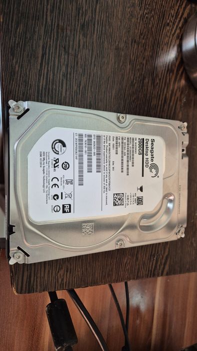 De vanzare HDD Seagate 2TB ST2000DM001
