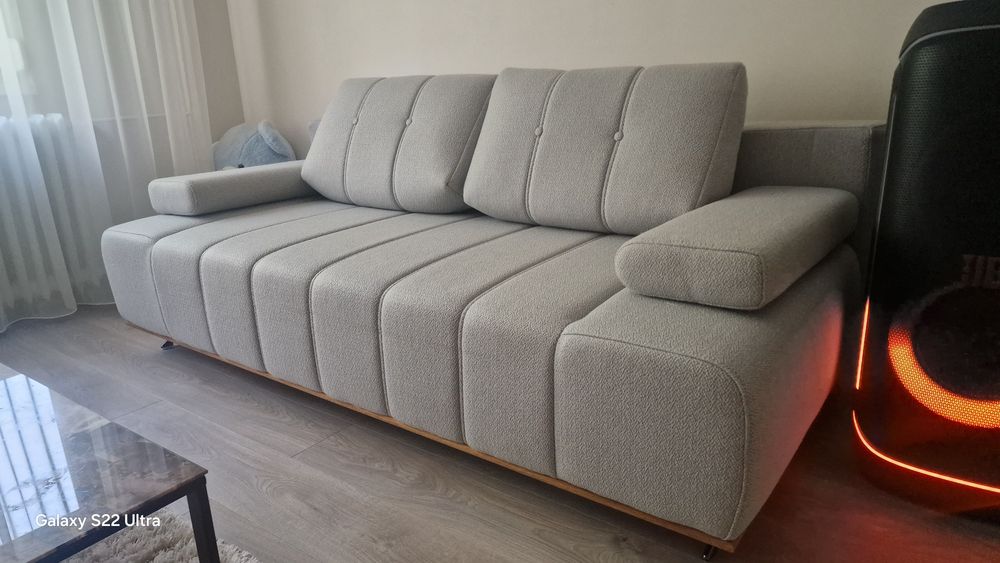 Canapea extensibila materiale premium