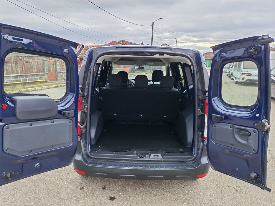 Dacia Dokker 1.6 MPI, Benzină, 5 Locuri, Euro 5, Import Germania