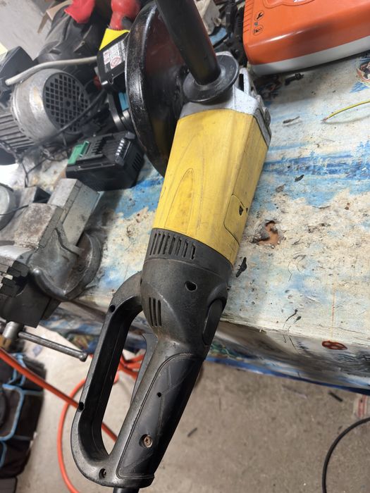 Vand dewalt pe baterie ,flex mare si bormasina