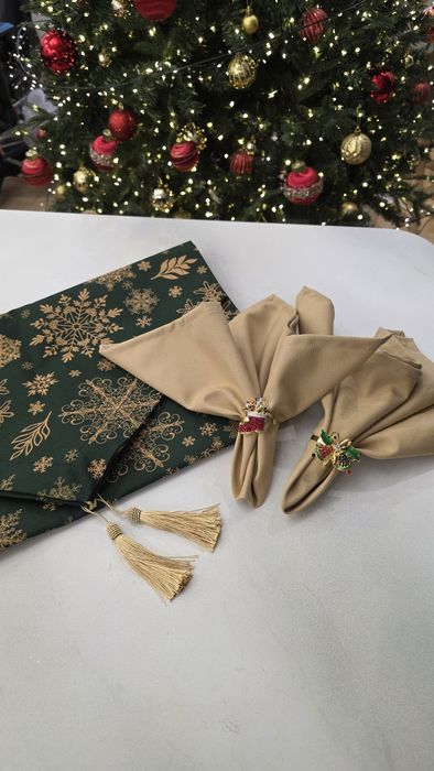 Раннер и салфетки