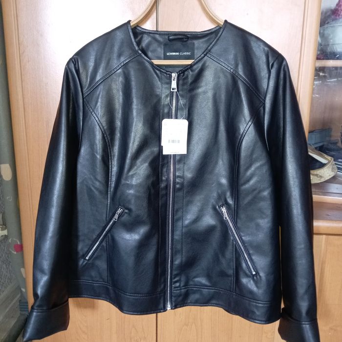 Кожанная куртка - бомбер