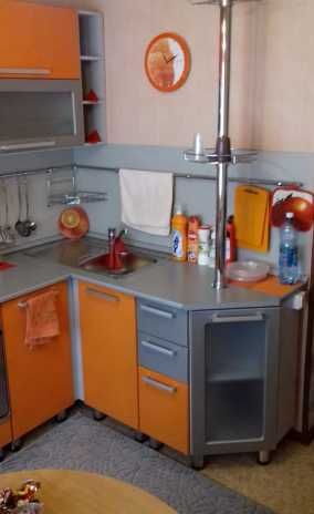 Дава се под наем Двустаен апартамент в Пловдив, Каменица 1 - 65 кв.м за 239.7 € - Снимка #2