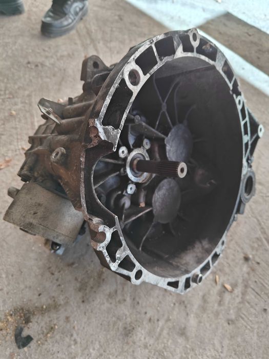 Части за Volvo V50 2.0 HDi