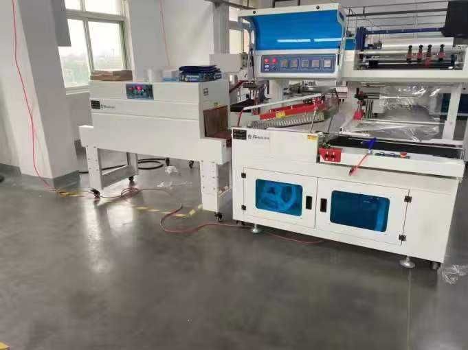 Термоусадочный аппарат