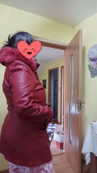 Geaca damă din piele naturala, culoare roșie!