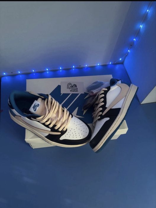 Air Jordan 1 low x Travis Scott x Fragment