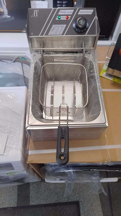 *ПРОМО* Чисто нов Електрически Фритюрник 6 л 2500 W неръждаема стомана