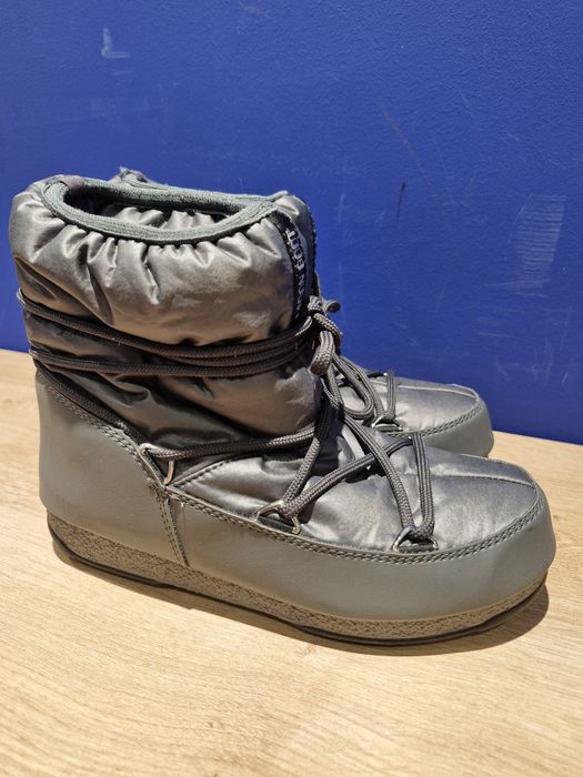 Ghete Moon Boot mărimea 36