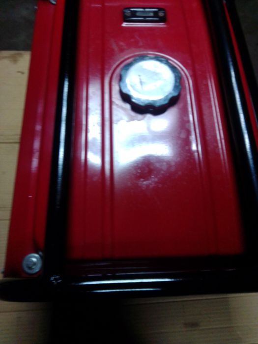 Vând generator curent electric