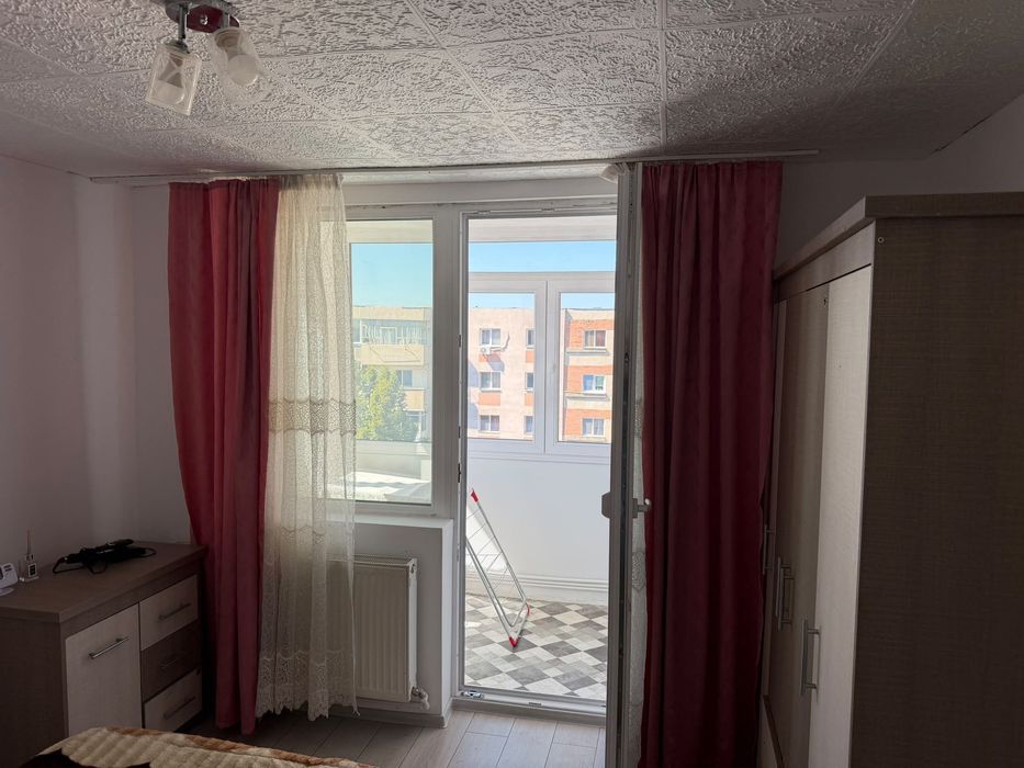 Apartament 3camere etaj4,cu acoperis Bvd Dacia
