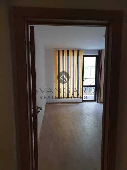 Продава се Офис в Пловдив, Кършияка - 121 кв.м за 1500 €/кв.м - Снимка #3