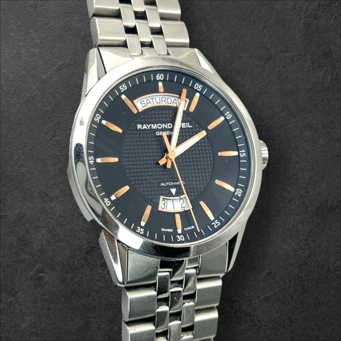 Raymond Weil Freelancer Automatic Day-Date (42mm)  швейцарски часовник