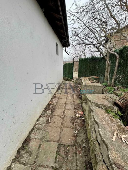 Къща за продажба в с.Куманово, Варна