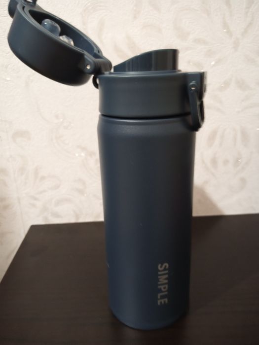 Продам новый термос