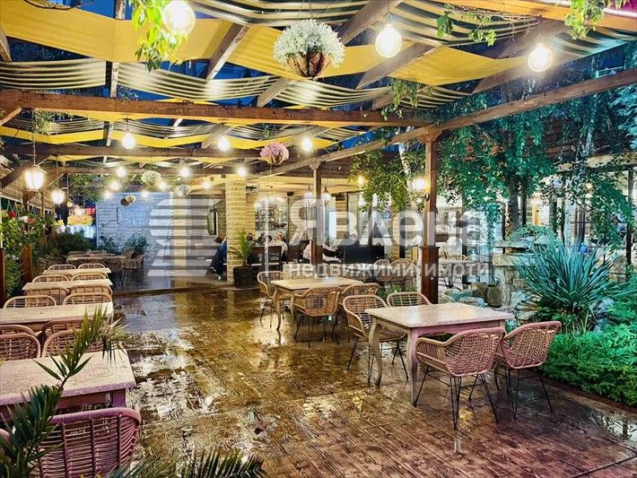 Продава се Заведение в к.к. Слънчев бряг - 170 кв.м за 6471 €/кв.м - Снимка #5