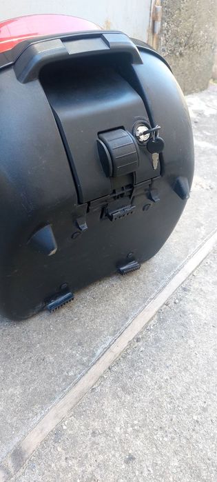Куфар/багажник за Honda Sh150 оригинален