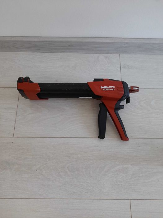 Hilti HDM 500 - пистолет за анкерни смоли