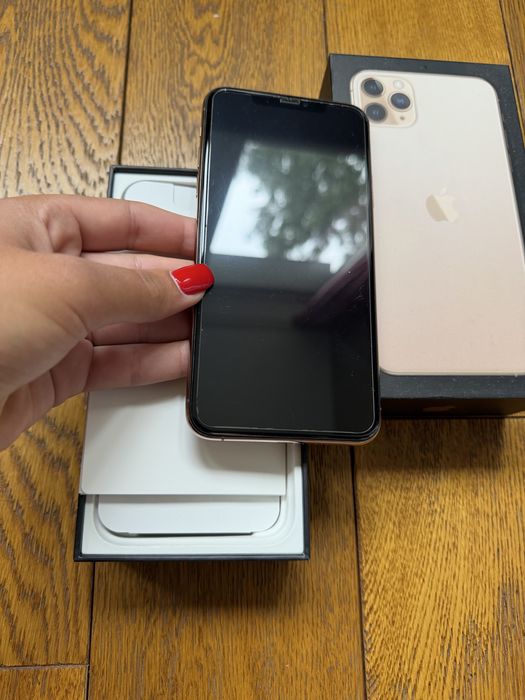 Iphone 11 Pro Max - Gold