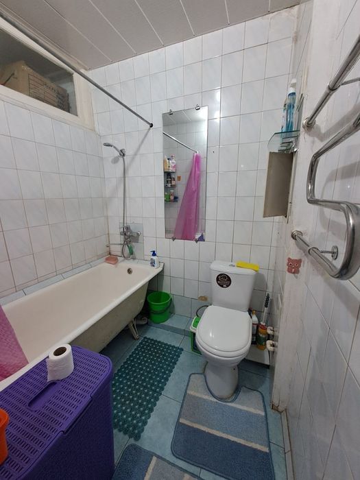 Своя метро М.Горкий 2/2/4  мологоборит с арендатором