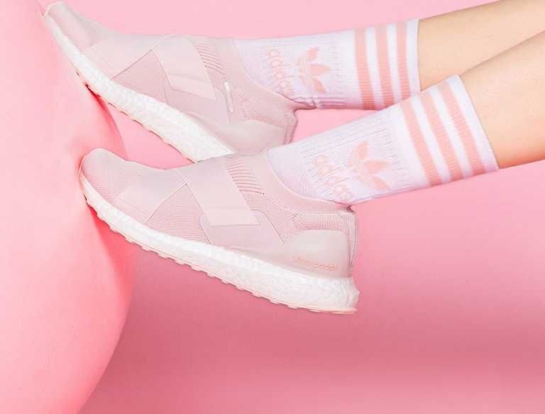 Оригинални дамски обувки ADIAS ULTRABOOST Stella McCartney  два цвята
