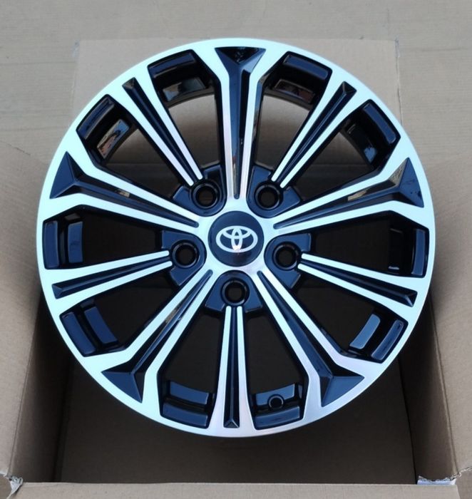 Jante 15 Toyota Auris Corolla cu 5 x 114.3 R15