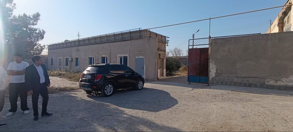 Недвижимость сотилади промзона томонда 4800 м.кв