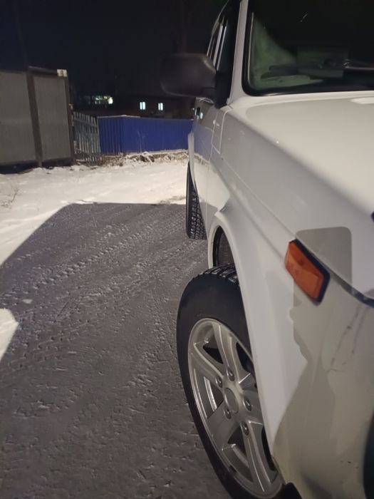 Продам ниву Урбан