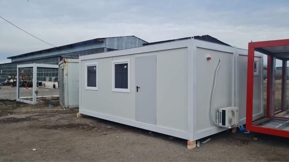 Vând container modular 6x2,4m