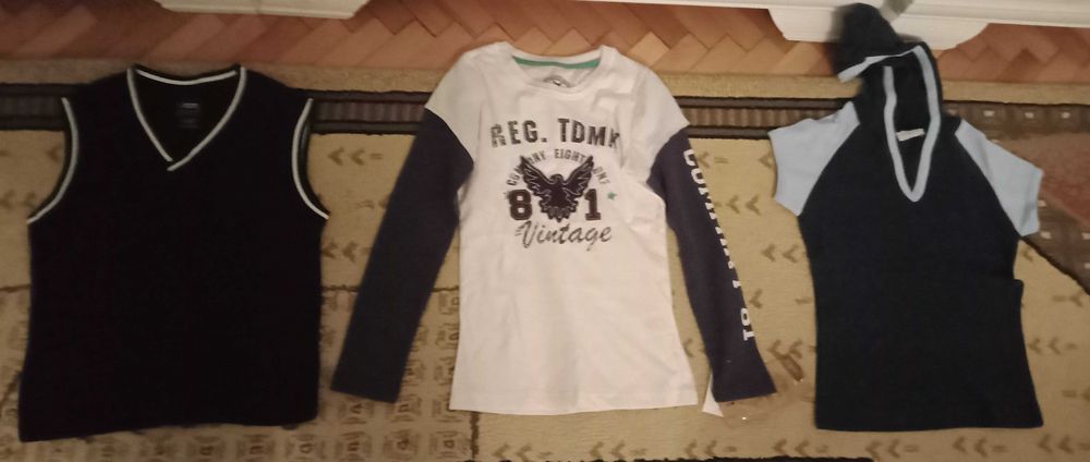 Bluza pulovar pantalon geaca  ghete jucarii NOI bebe baiat baieti