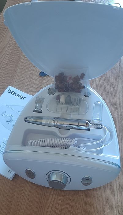 Baurer Statie de manichiura /pedichiura