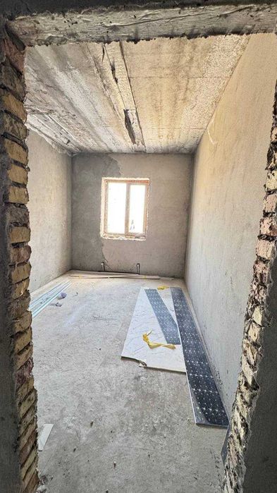 Urganchda Shovot kanalida 120m² yangi kvartira sotiladi