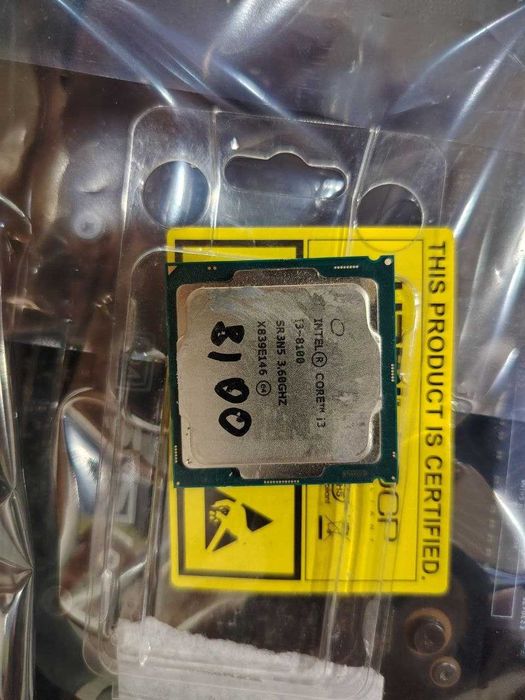 Процессор Intel Core i3-8100