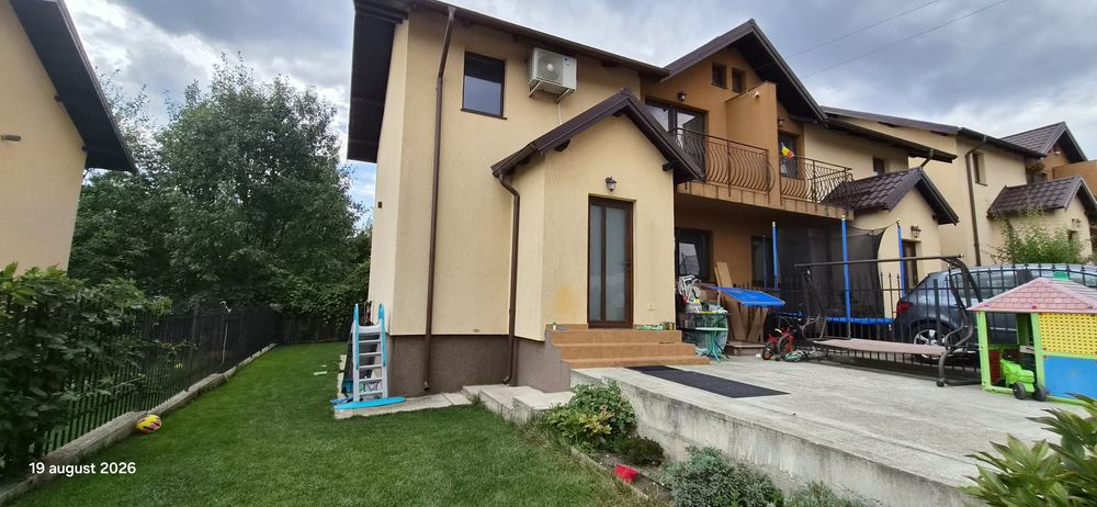 [DE VÂNZARE] Duplex MODERN 3 camere | Complet mobilat & utilat | 3 locuri parcare – Valea Adâncă (Strada Cornești)