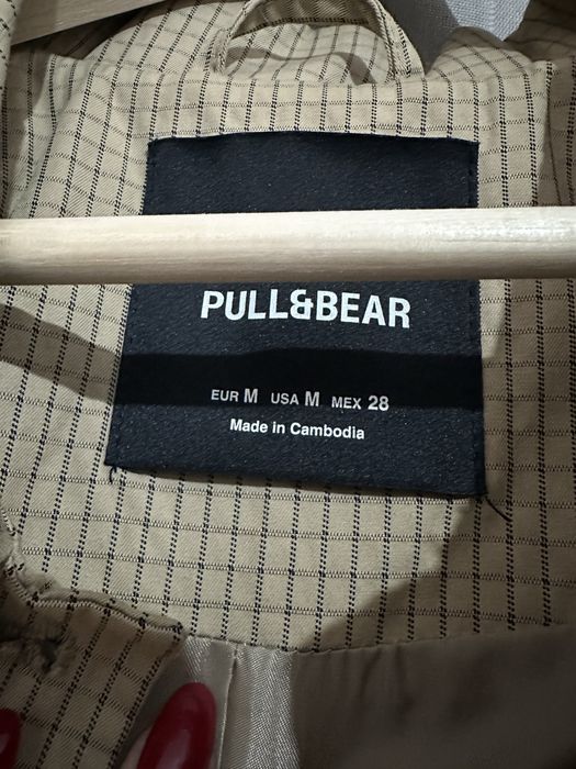 Пролетно яке Pull and Bear