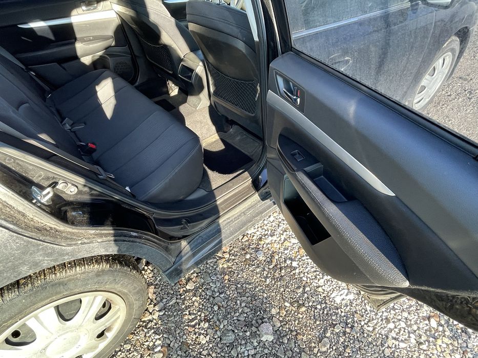 Subaru Legacy 2.0d 2010 Комби На части