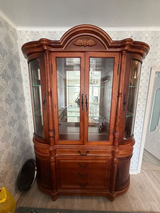 Сервант для посуды