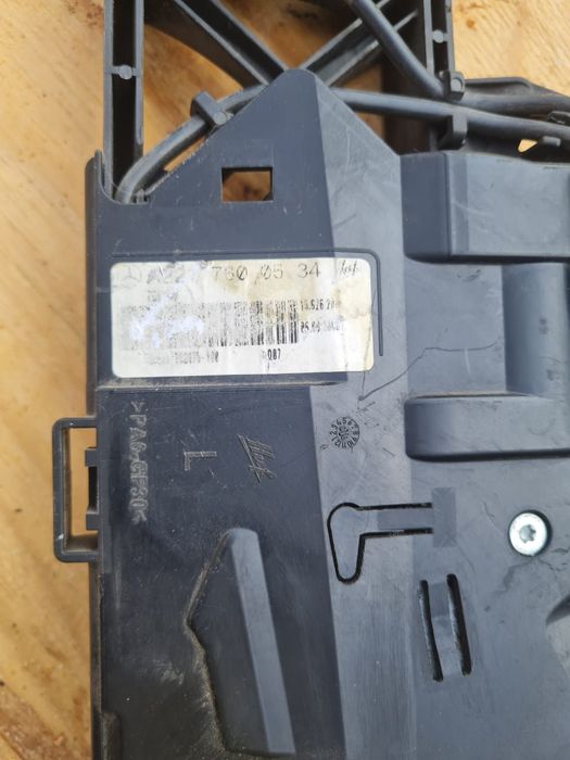 Мерседес 221 молдинг