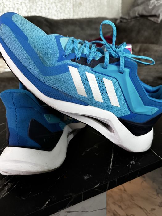 Маратонки Adidas