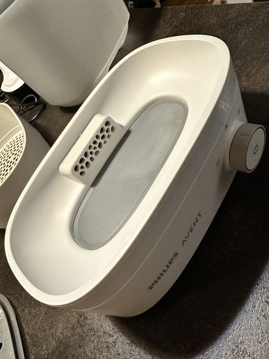 Sterilizator si uscator biberoane Philips