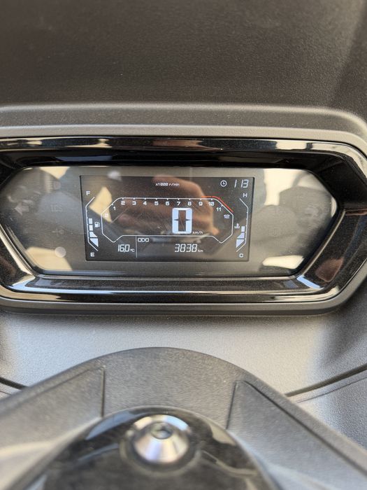 Scuter Yamaha XMAX 300