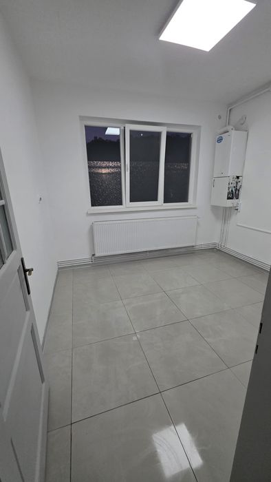 Apartament de inchiriat.