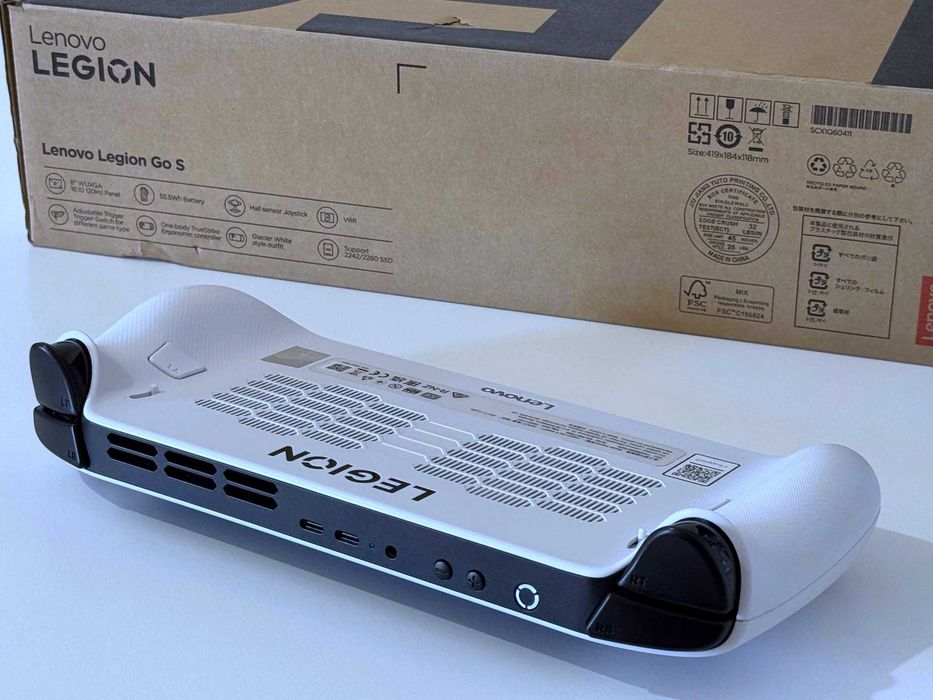 Бартер! Като НОВ! Lenovo Legion Go S / AMD Ryzen Z2 / 16GB DDR5 / 512GB SSD