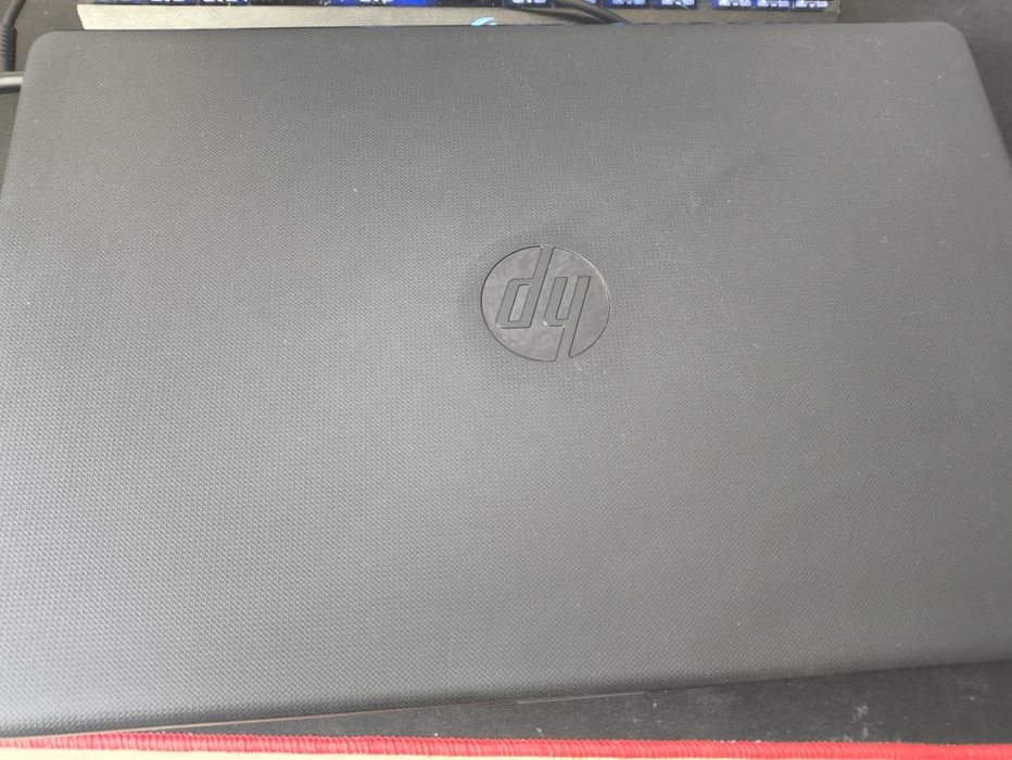 Продам ноутбук HP 17-bs047ur