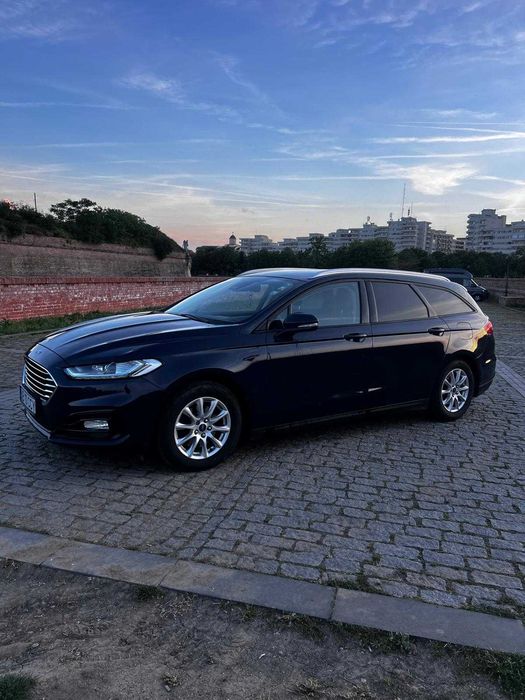 FORD  mondeo tournir