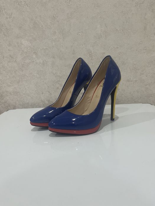 Прдам туфли женские!