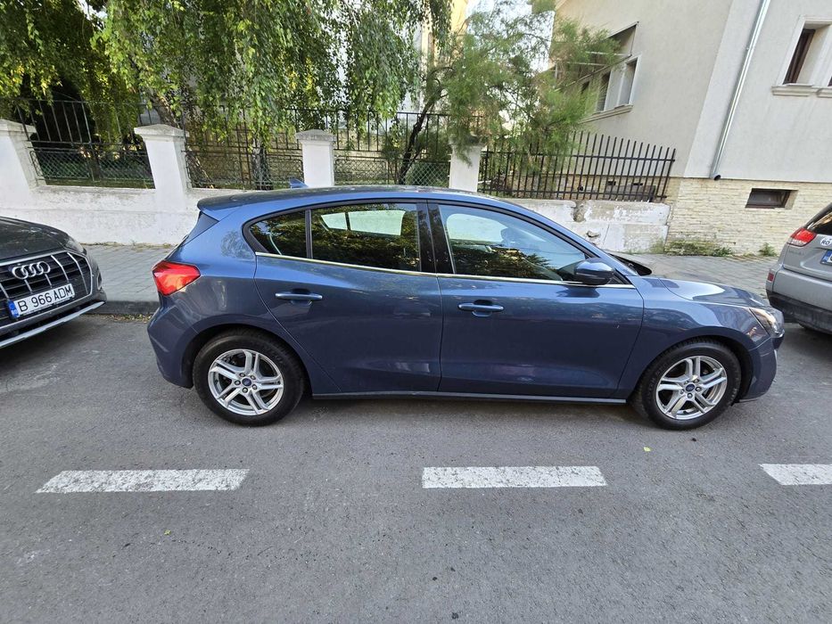 FORD Focus 2021 — imagine 3