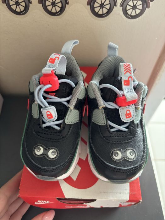 Маратонки Nike Air max